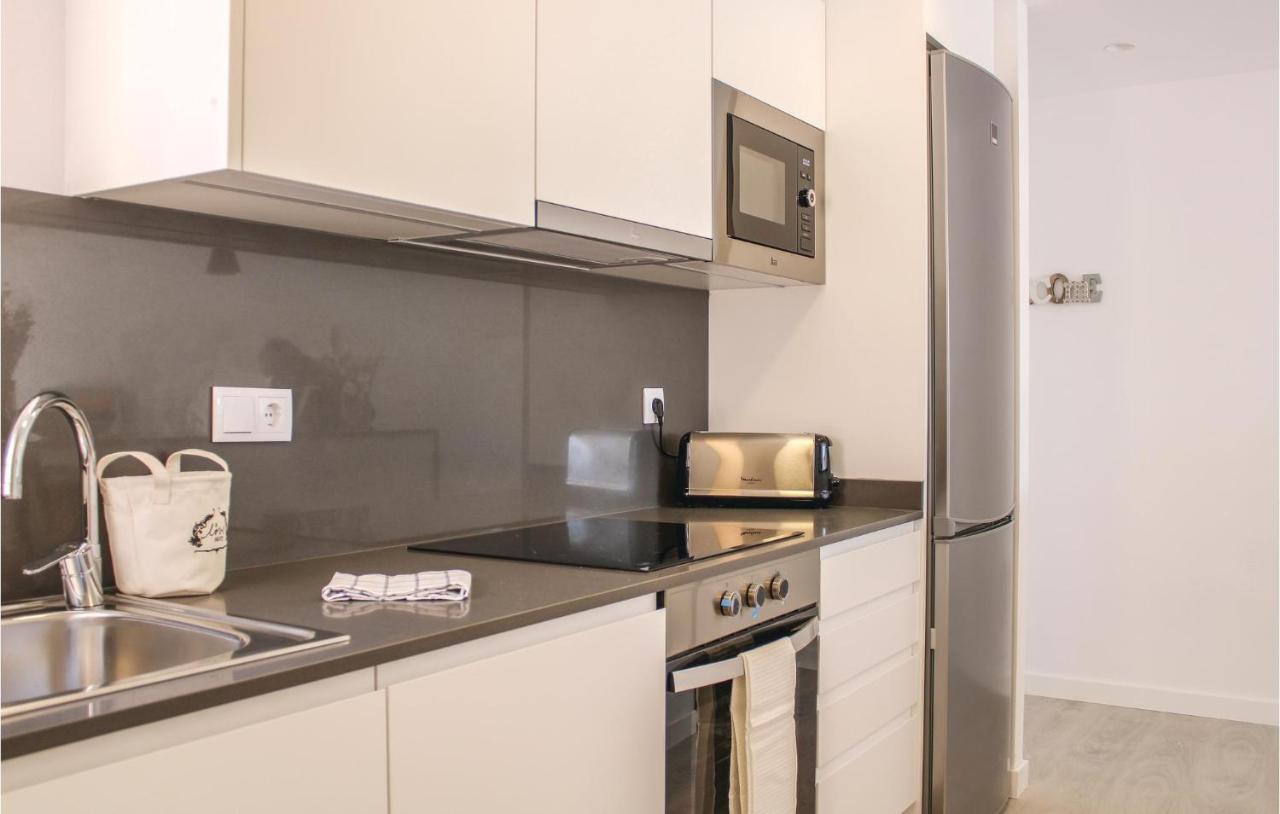 Stunning Apartment In Tossa De Mar With Kitchen Esterno foto